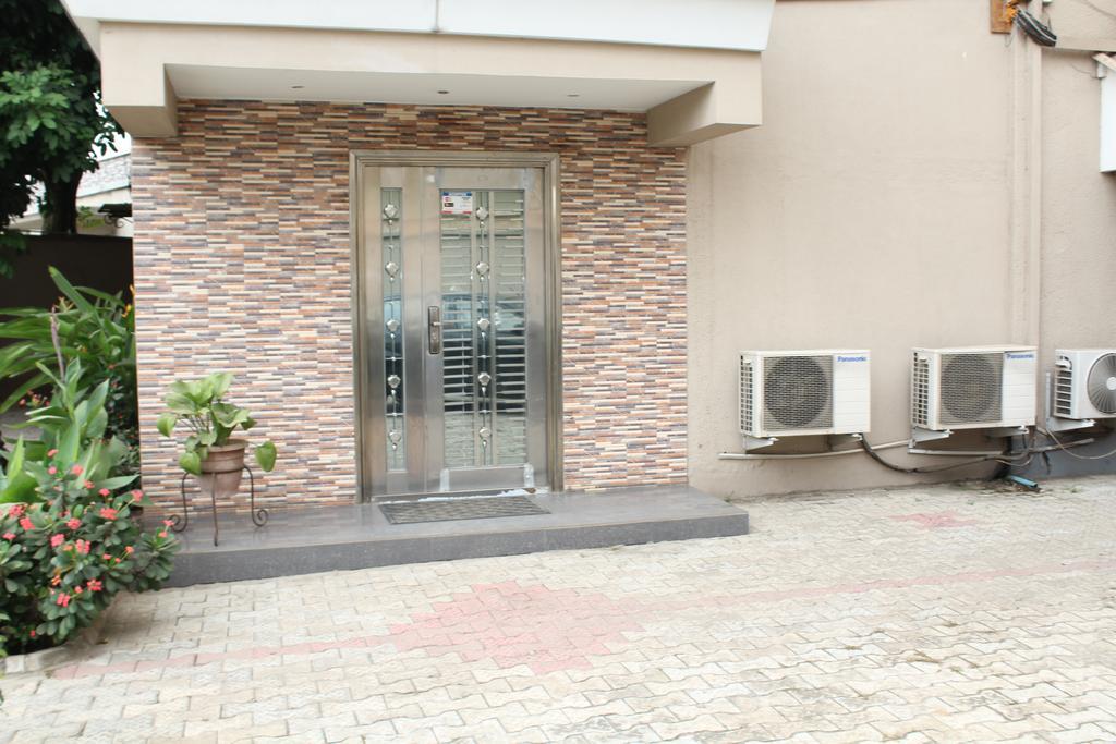 Bluespring Hotel Maryland Ruang foto